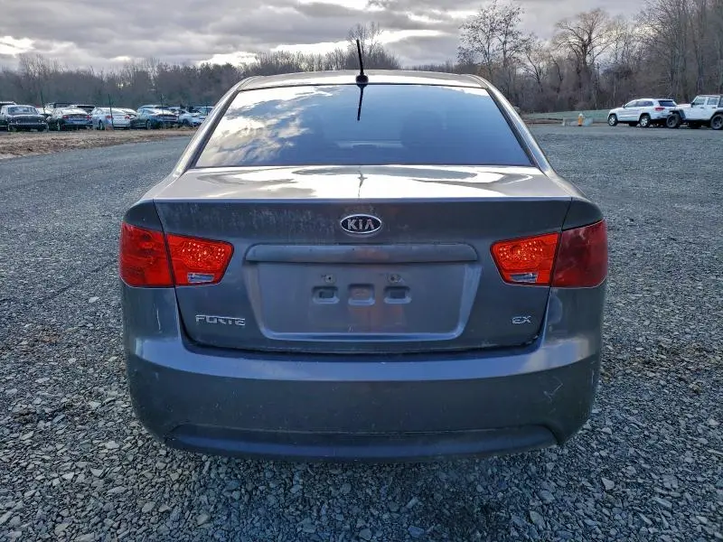 2013 KIA FORTE EX  