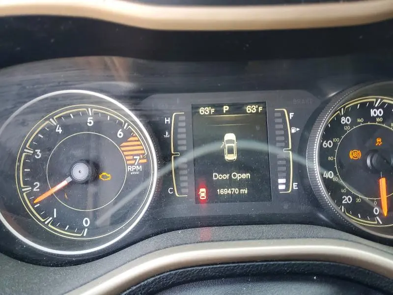 2017 JEEP CHEROKEE LATITUDE  