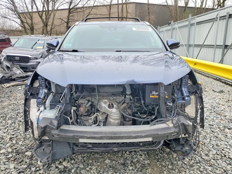 2019 TOYOTA HIGHLANDER LIMITED  