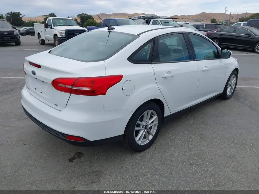2018 FORD FOCUS SE