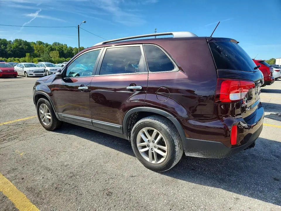 2015 KIA SORENTO LX  