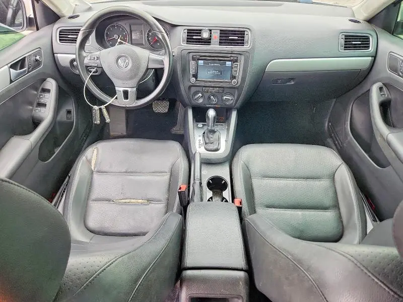2014 VOLKSWAGEN JETTA SE  