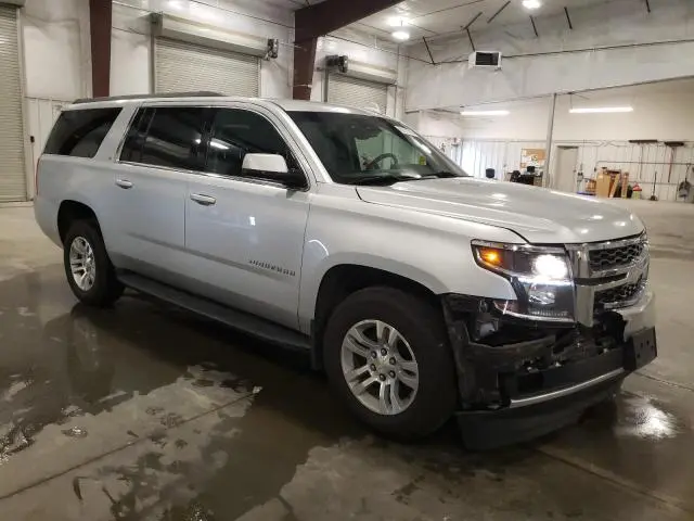 2017 CHEVROLET SUBURBAN K1500 LT  