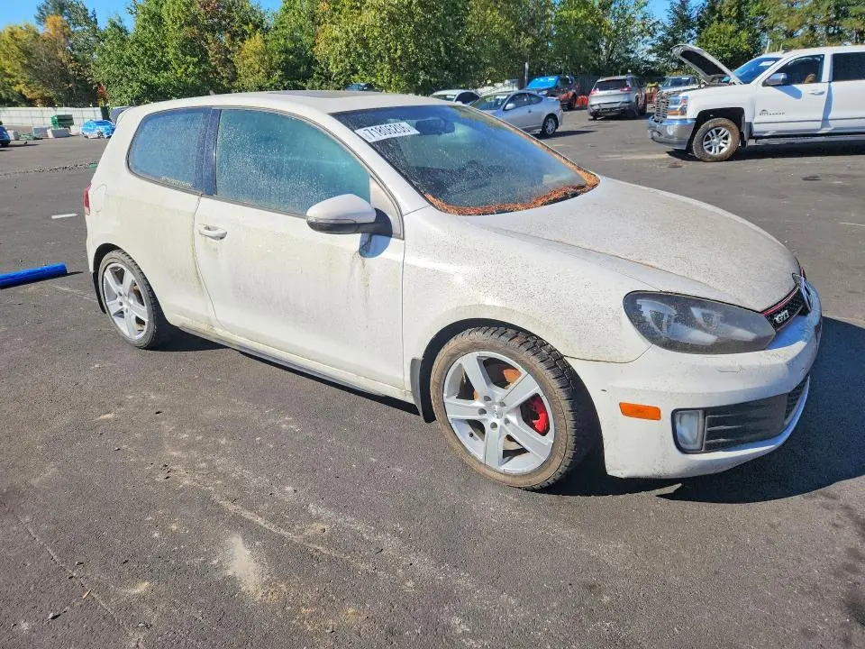 2013 VOLKSWAGEN GTI   