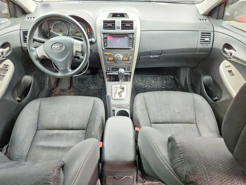 2013 TOYOTA COROLLA S  
