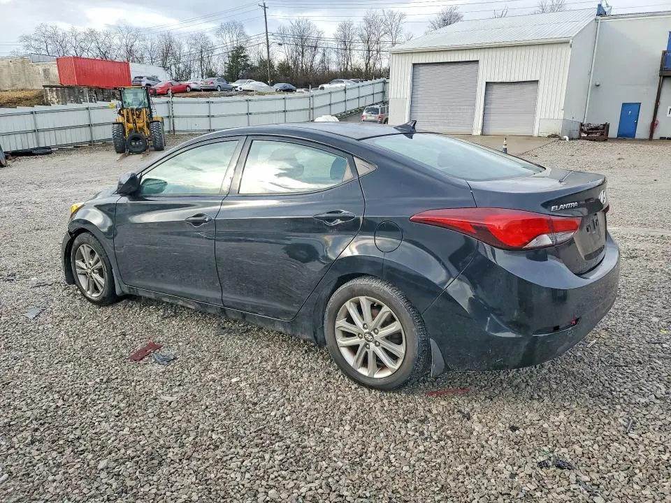 2015 HYUNDAI ELANTRA SE  