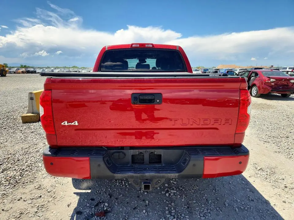 2017 TOYOTA TUNDRA PLATINUM  
