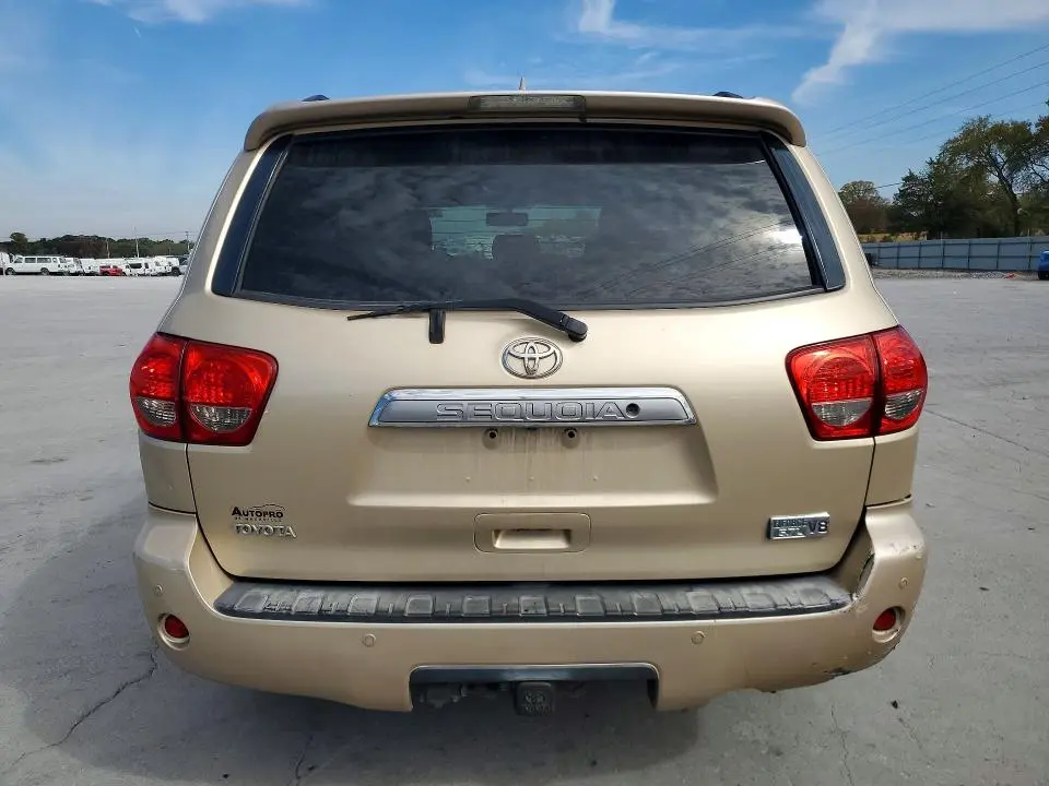 2010 TOYOTA SEQUOIA LIMITED  