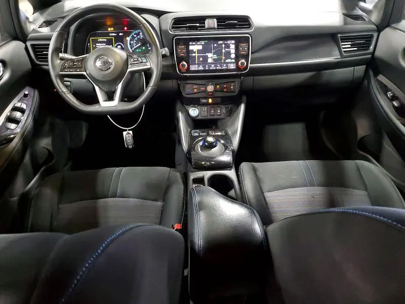2021 NISSAN LEAF SV PLUS  