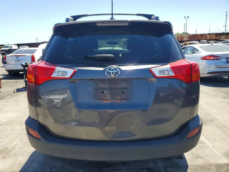 2015 TOYOTA RAV4 XLE  