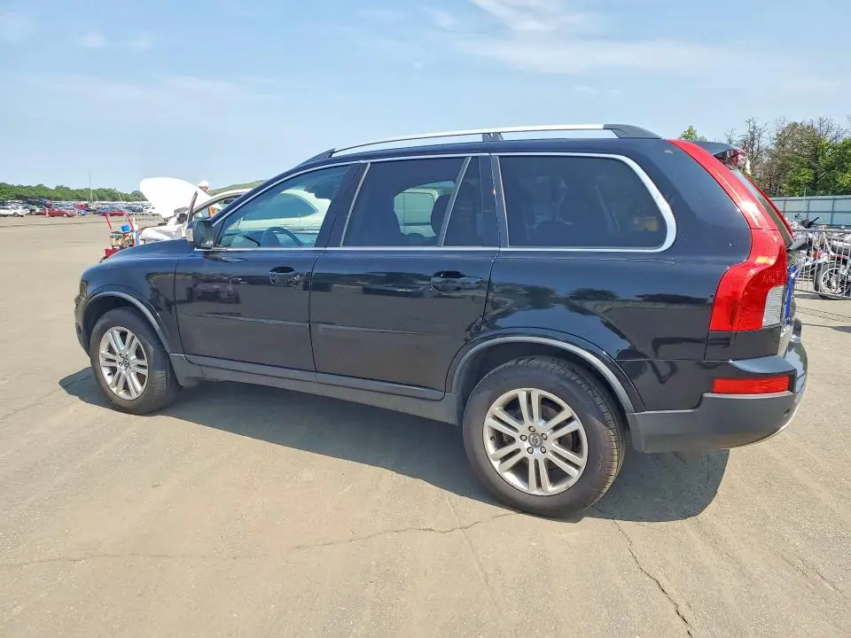 2011 VOLVO XC90 3.2  