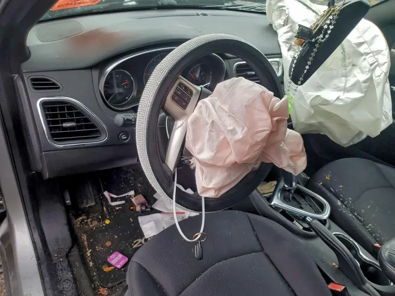 2014 CHRYSLER 200 TOURING  