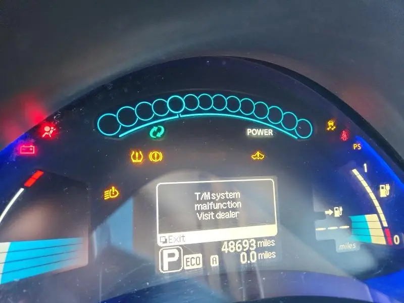 2015 NISSAN LEAF S  