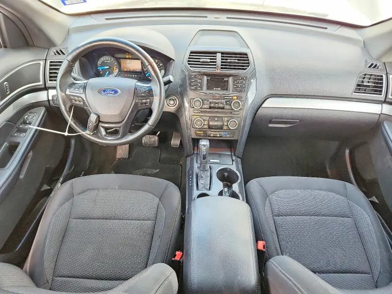 2017 FORD EXPLORER XLT  