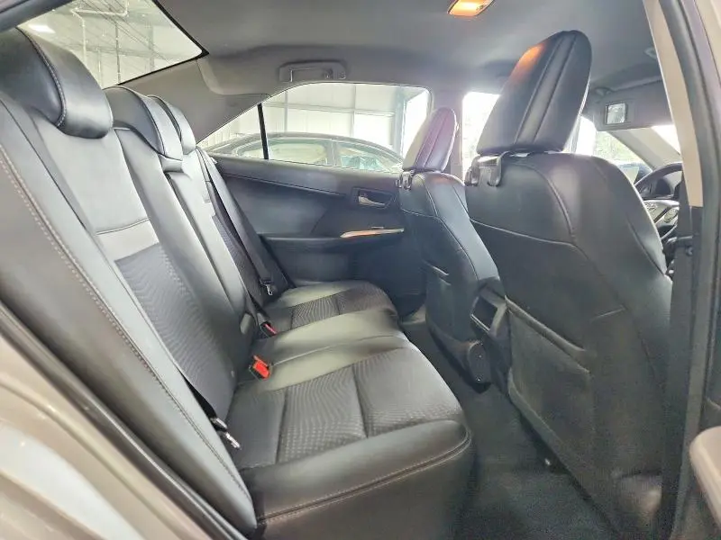 2013 TOYOTA CAMRY SE  