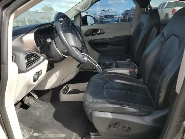 2017 CHRYSLER PACIFICA TOURING L  