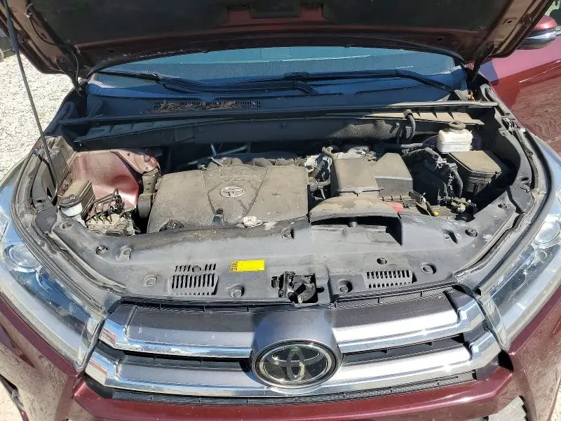 2019 TOYOTA HIGHLANDER LIMITED PLATINUM  