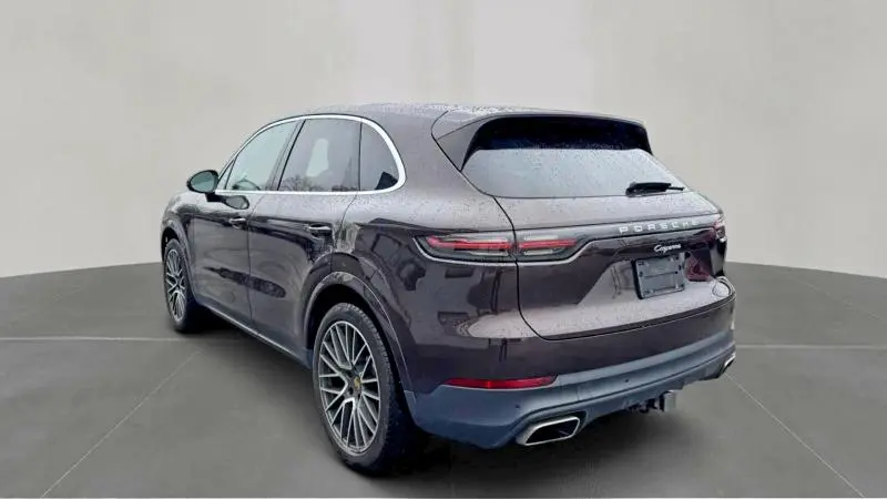 2021 PORSCHE CAYENNE   