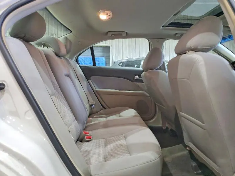 2011 FORD FUSION SE  