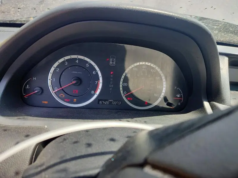 2011 HONDA ACCORD LXP  