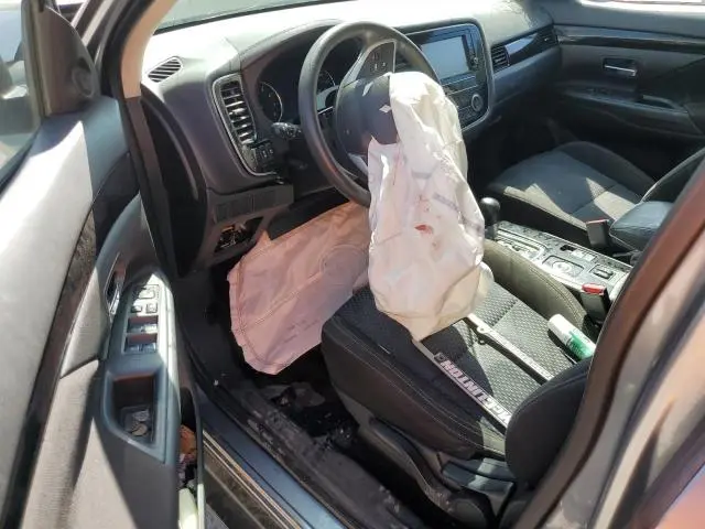 2019 MITSUBISHI OUTLANDER SE