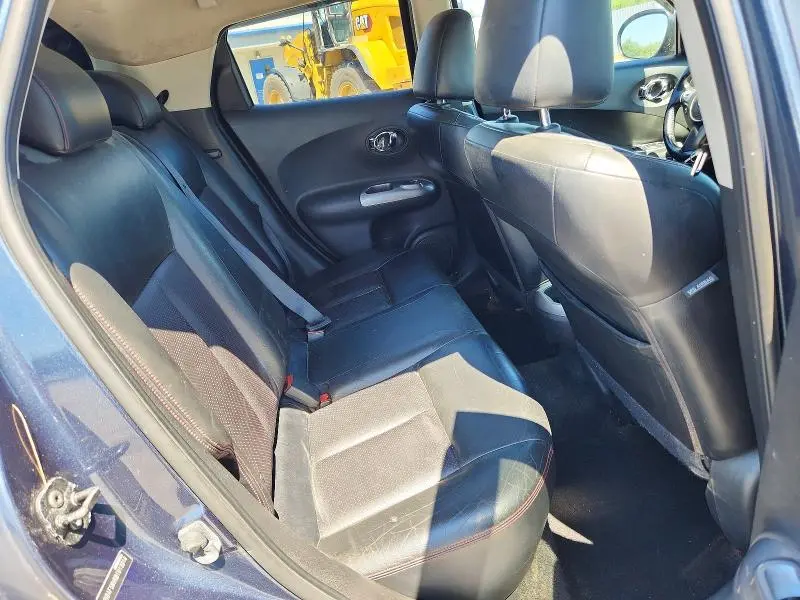 2011 NISSAN JUKE S  