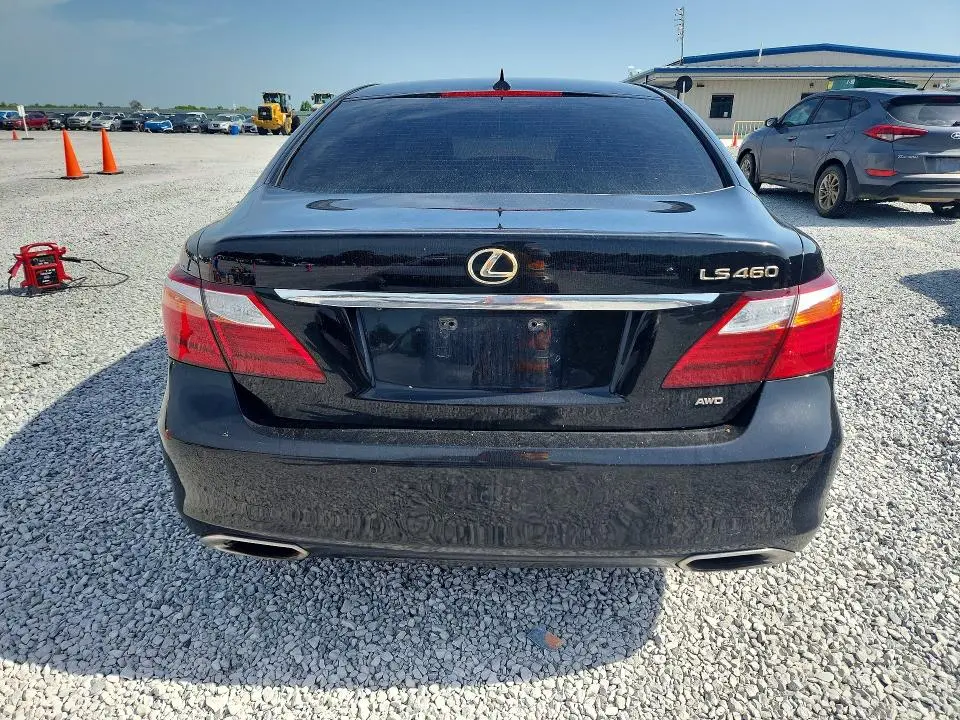 2011 LEXUS LS 460  