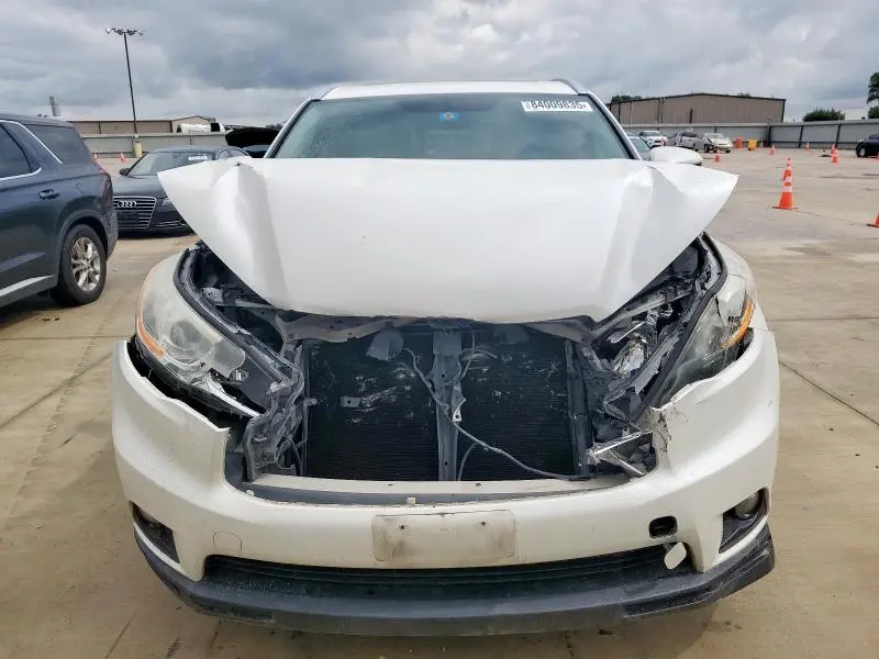 2014 TOYOTA HIGHLANDER XLE  