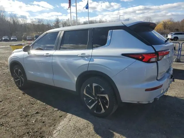 2022 MITSUBISHI OUTLANDER ES  