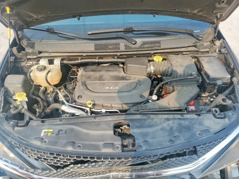 2017 CHRYSLER PACIFICA   