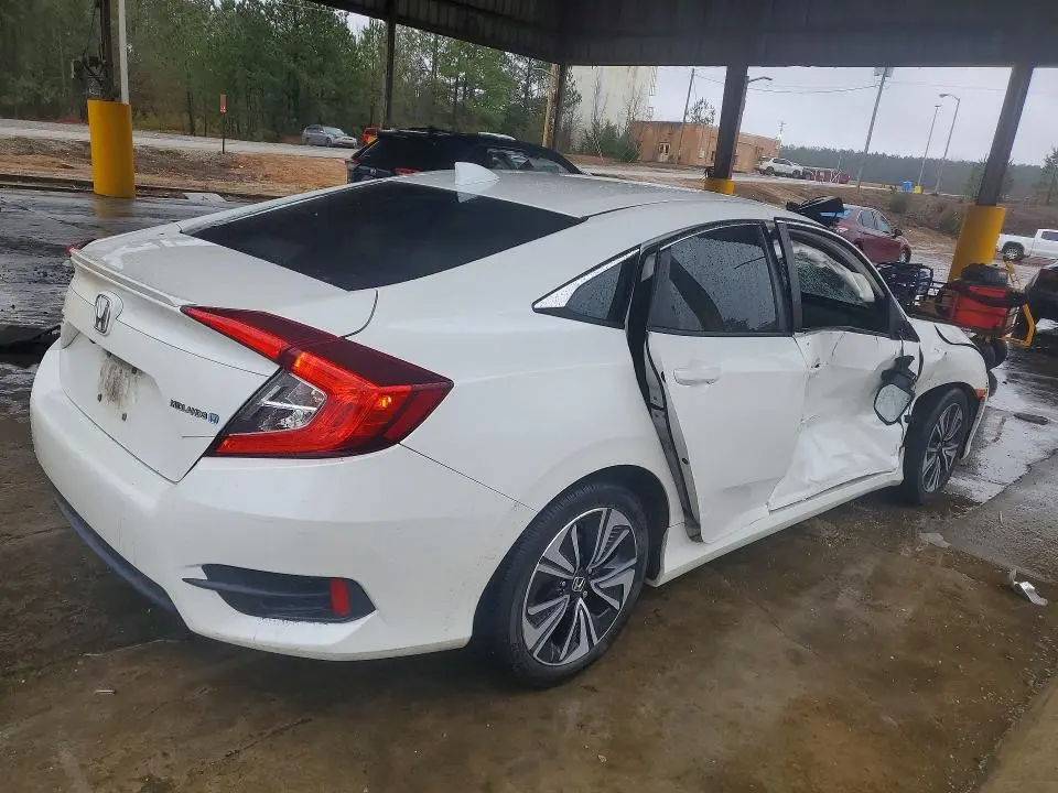 2017 HONDA CIVIC EX  