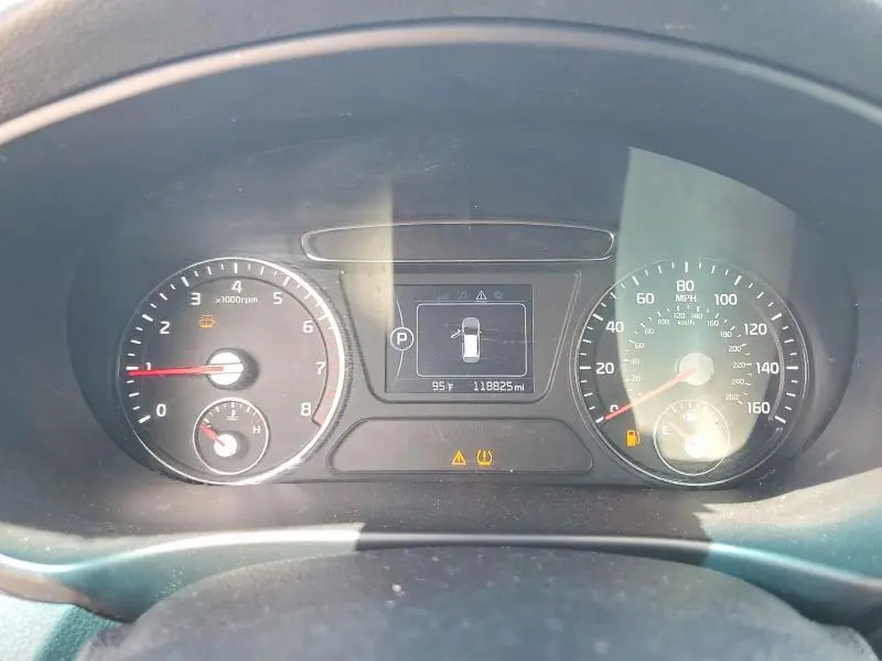 2016 KIA SORENTO LX  