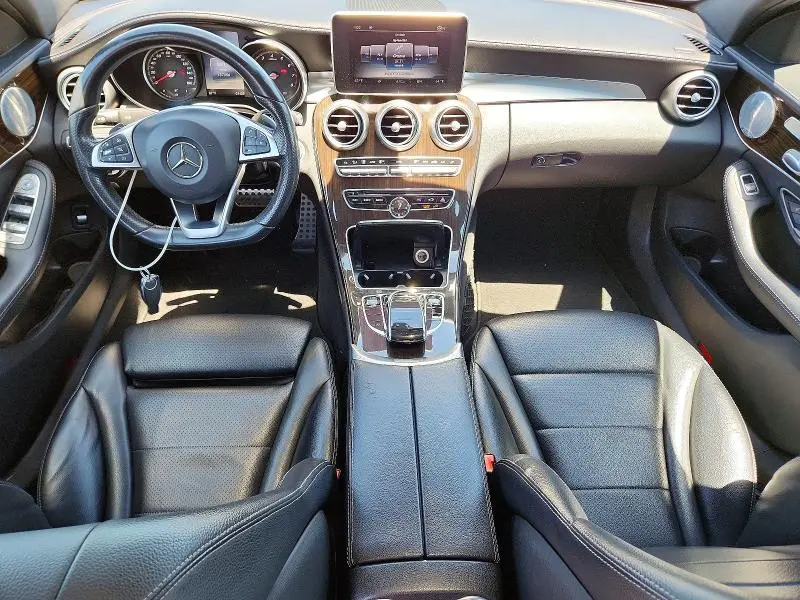 2017 MERCEDES-BENZ C 300  