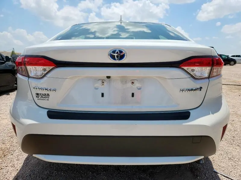 2021 TOYOTA COROLLA LE