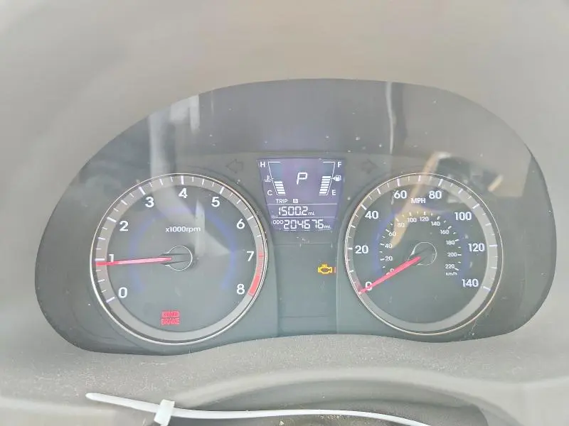 2012 HYUNDAI ACCENT GLS  