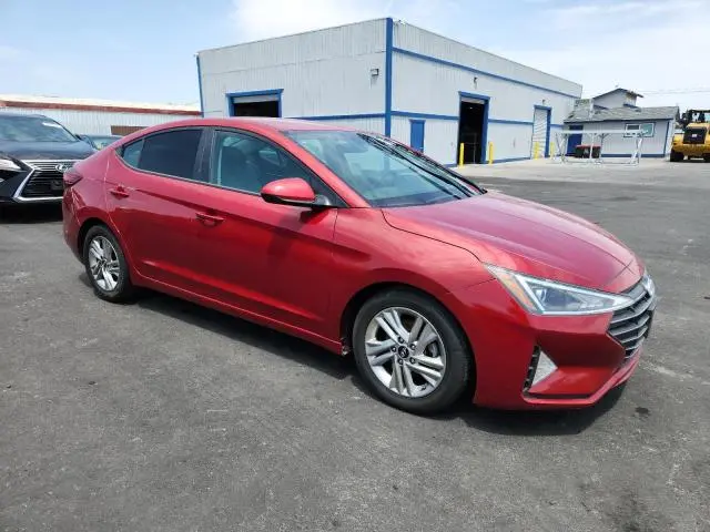 2020 HYUNDAI ELANTRA SEL  