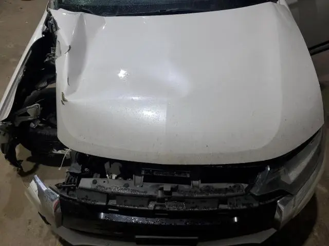 2018 MITSUBISHI OUTLANDER SE  