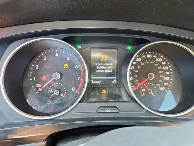 2018 VOLKSWAGEN TIGUAN SE  