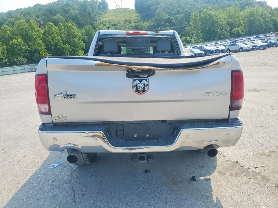 2017 RAM 1500 SLT  