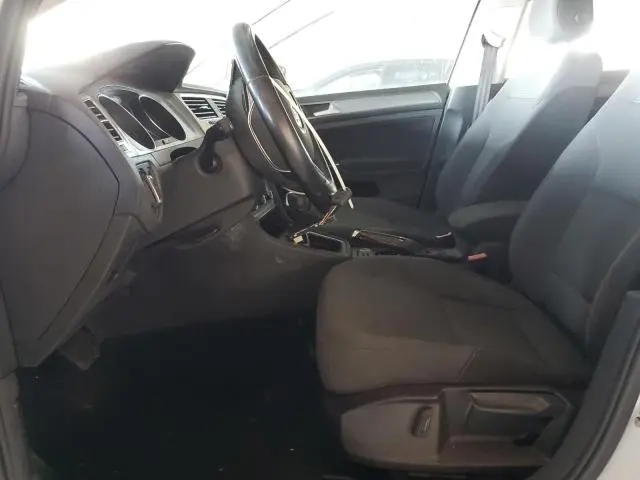 2016 VOLKSWAGEN GOLF S/SE  