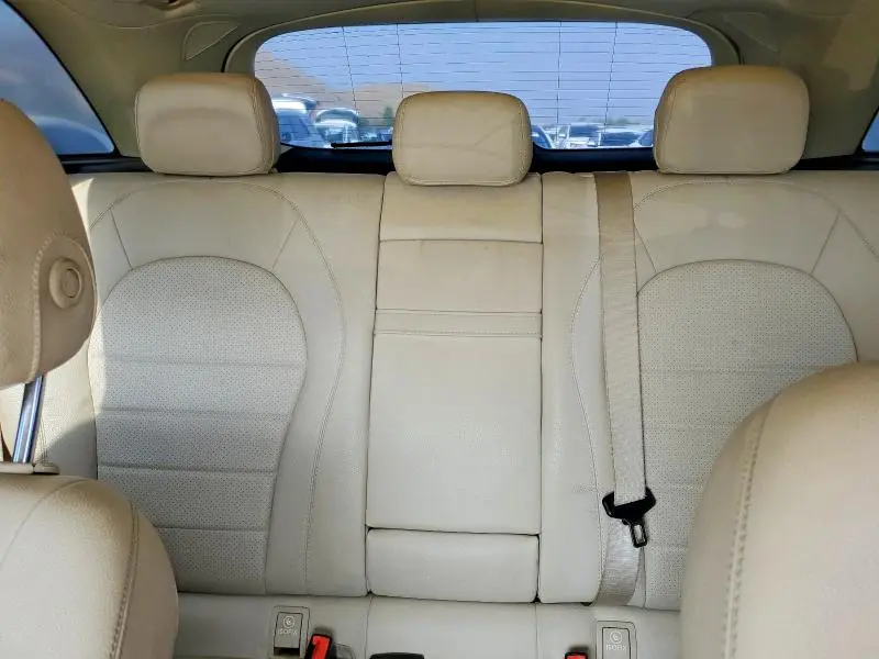 2019 MERCEDES-BENZ GLC 300  
