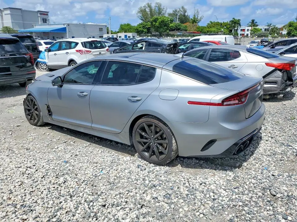 2023 KIA STINGER GT2  