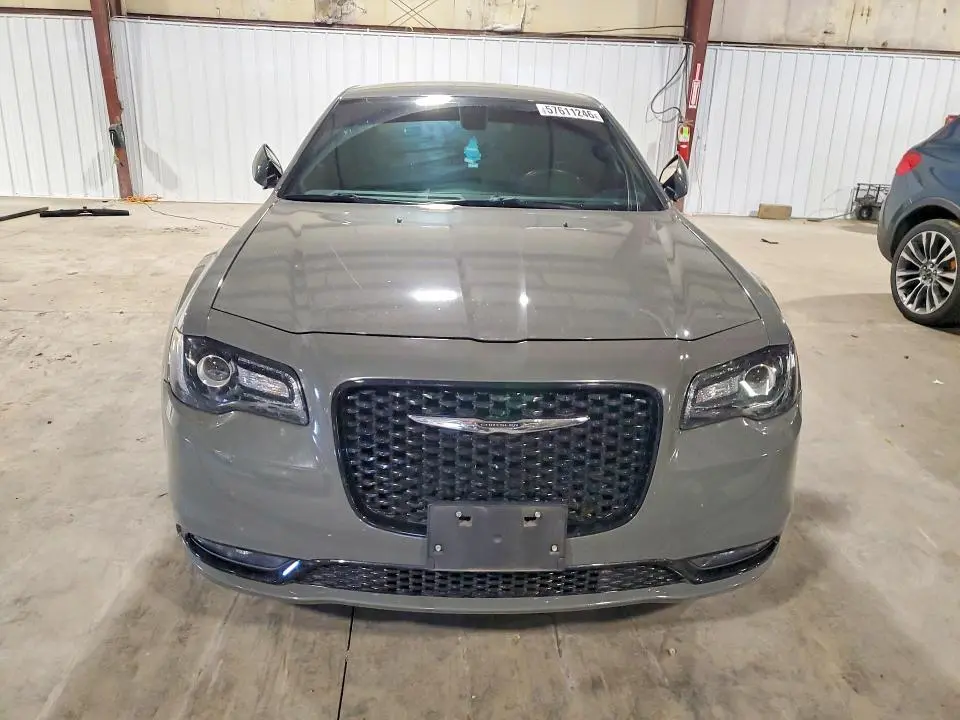 2017 CHRYSLER 300 S  