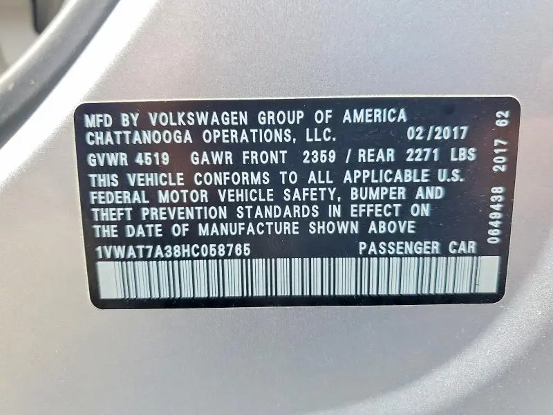 2017 VOLKSWAGEN PASSAT S  