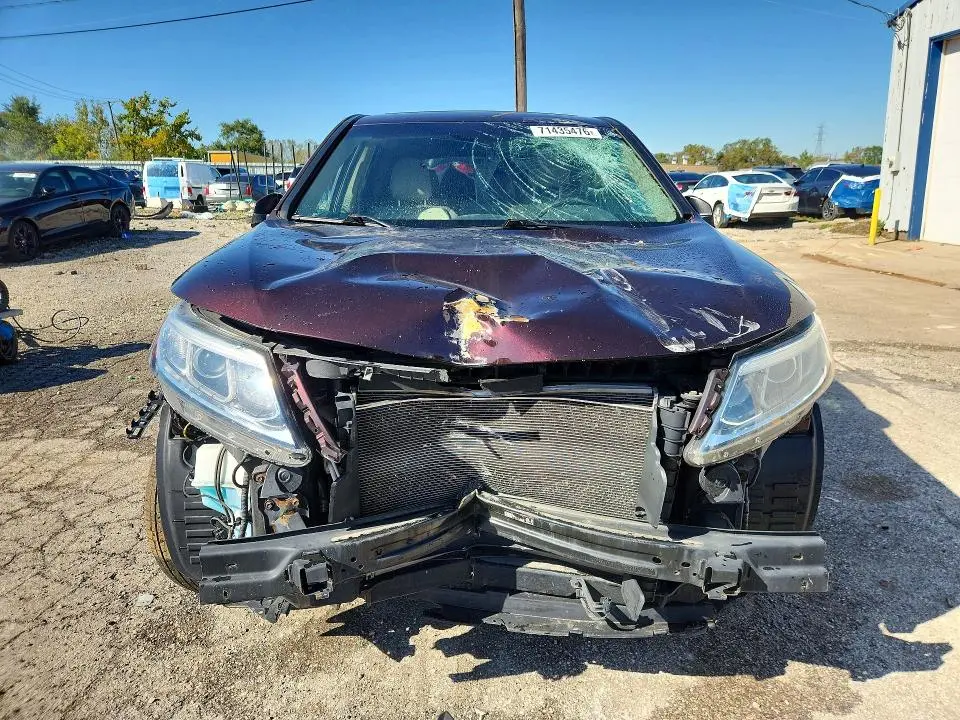 2014 KIA SORENTO LX  