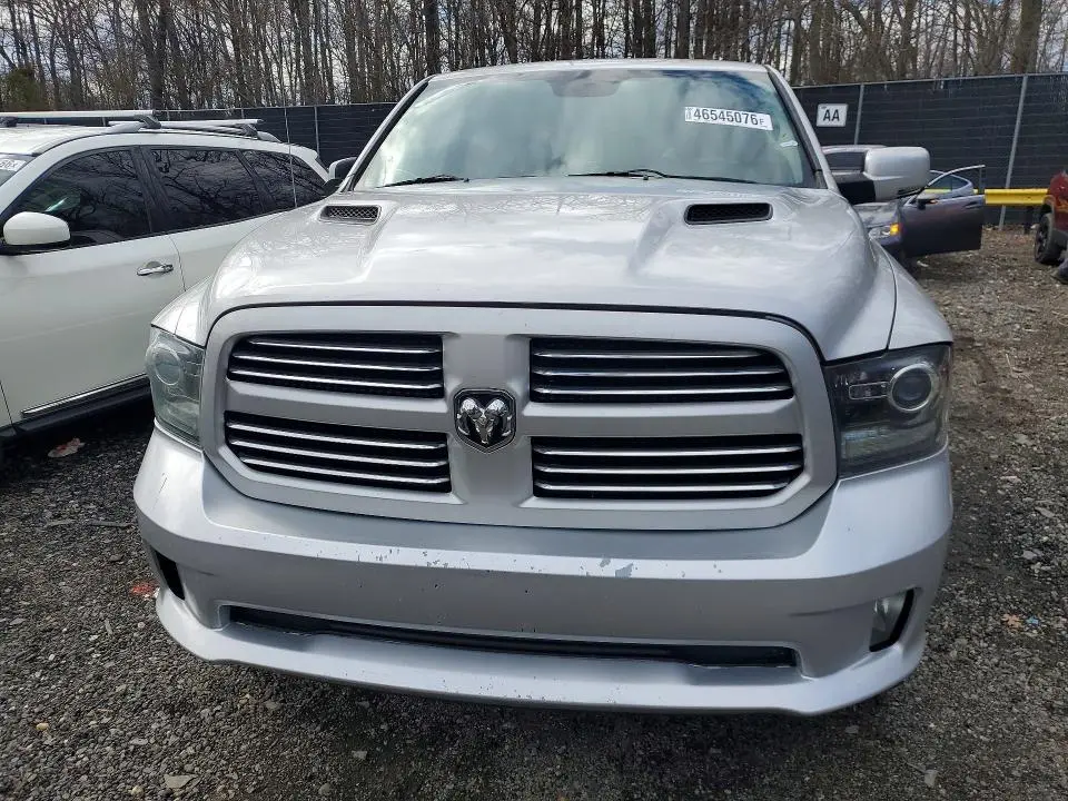 2013 RAM 1500 SPORT  