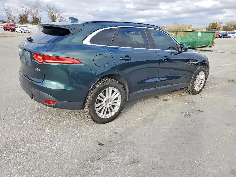 2018 JAGUAR F-PACE PRESTIGE  