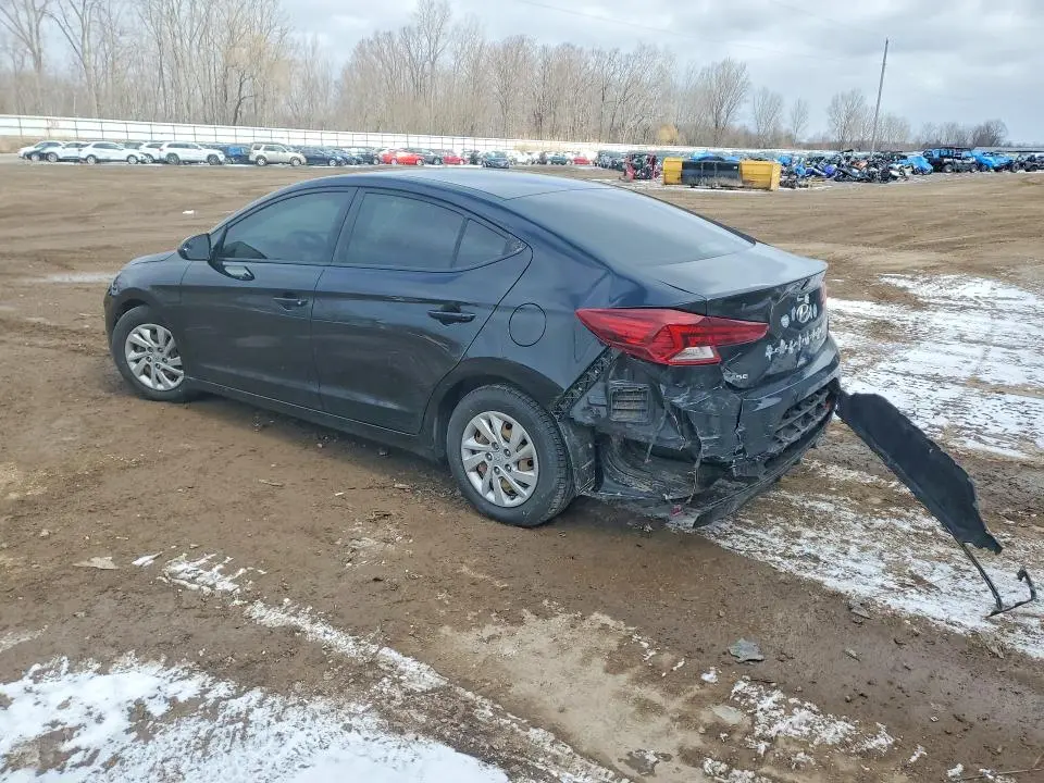 2019 HYUNDAI ELANTRA SE  