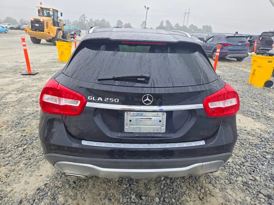 2019 MERCEDES-BENZ GLA   