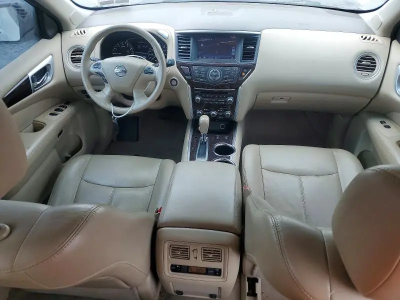2014 NISSAN PATHFINDER SL  